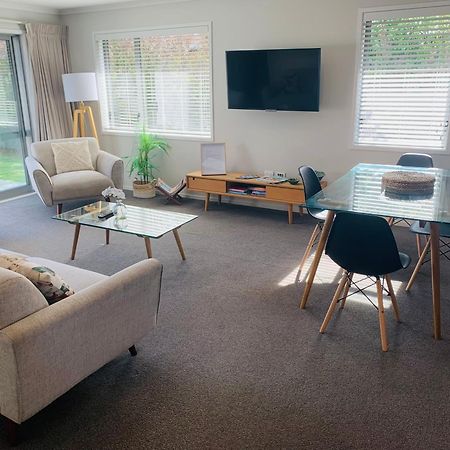 Stunning Modern Retreat Βίλα Hastings Εξωτερικό φωτογραφία